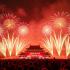 Een feestelijke viering van de Nationale Feestdag in China met vuurwerk