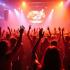 Een levendig wereldfeest met diverse culturen