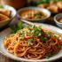 Een smakelijke Afhaal Chinees maaltijd met loempia's en noedels