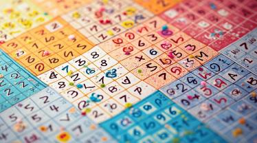 Illustratie van Sudoku puzzels met cijfers.