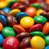 Kleurige M&M's in verschillende smaken