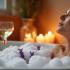 Ontspannen bubbelbad met kaarsen en lavendel