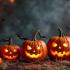 Spookachtige Halloween viering met pompoenen.