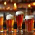 Vrolijke viering van Amerikaans Bier Dag met verschillende Amerikaanse bieren